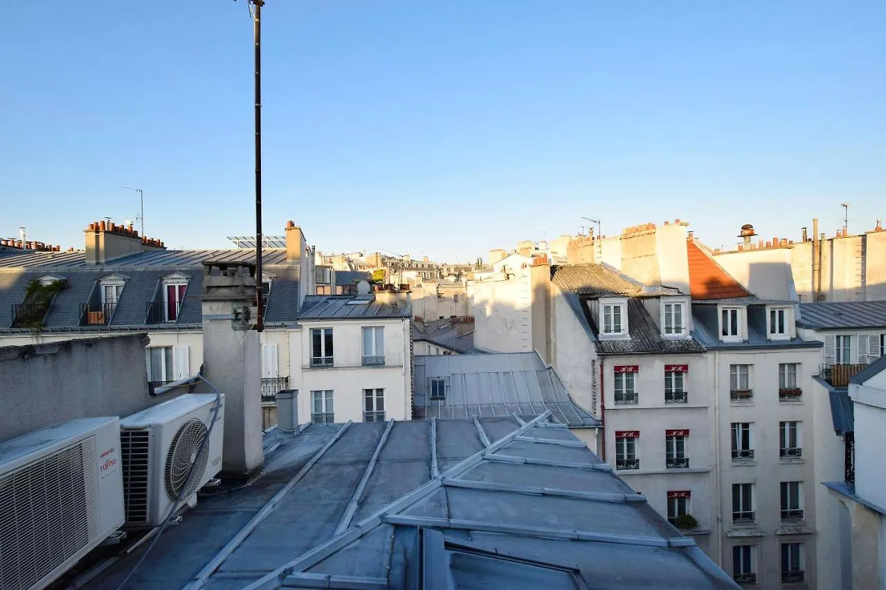 502254 - Spacious Duplex For 12 People Near Les Halles Apartmán